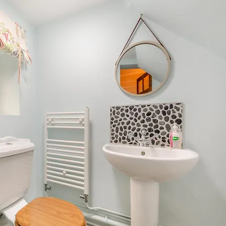 The Anchorage * Goldsborough