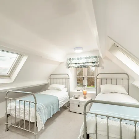 The Anchorage Goldsborough